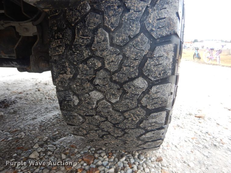 image for item GT9517 2013 Dodge Ram 2500HD  Crew Cab pickup truck