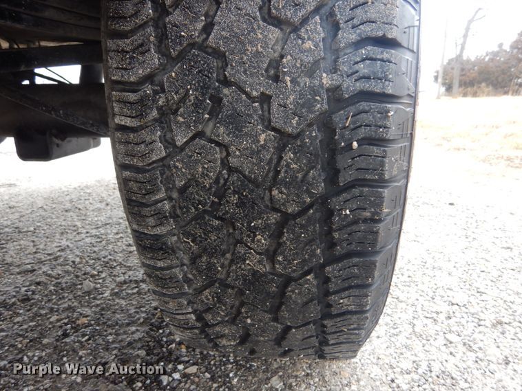 image for item GT9517 2013 Dodge Ram 2500HD  Crew Cab pickup truck