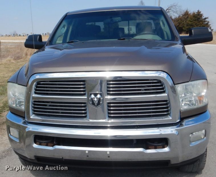 image for item GT9666 2010 Dodge Ram 2500HD  Crew Cab pickup truck