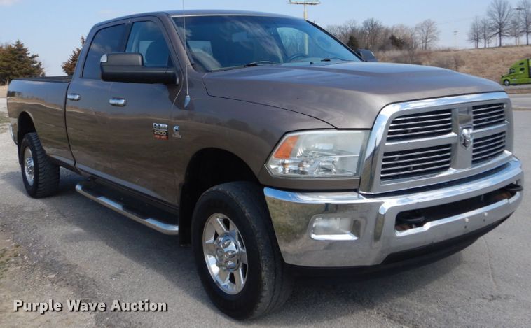 image for item GT9666 2010 Dodge Ram 2500HD  Crew Cab pickup truck