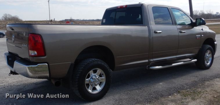 image for item GT9666 2010 Dodge Ram 2500HD  Crew Cab pickup truck