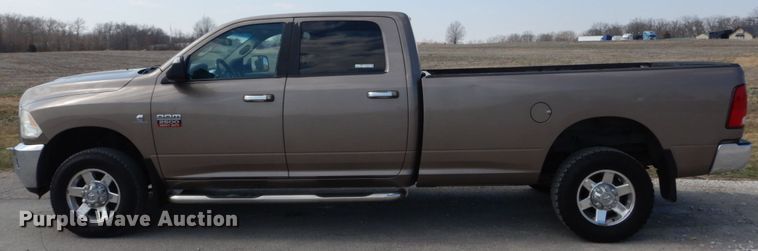 image for item GT9666 2010 Dodge Ram 2500HD  Crew Cab pickup truck