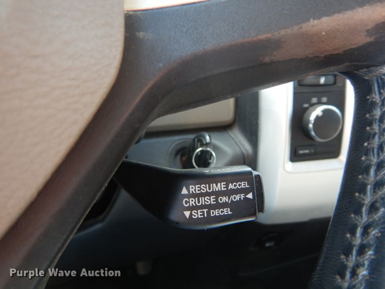 image for item GT9666 2010 Dodge Ram 2500HD  Crew Cab pickup truck