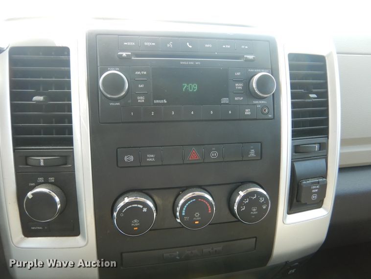 image for item GT9666 2010 Dodge Ram 2500HD  Crew Cab pickup truck