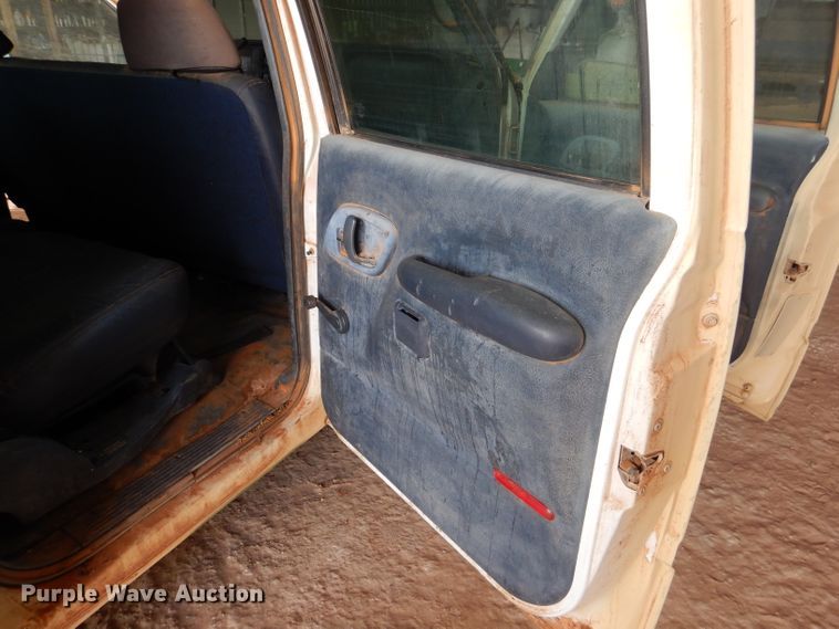 image for item HC9167 1997 Chevrolet Suburban  SUV