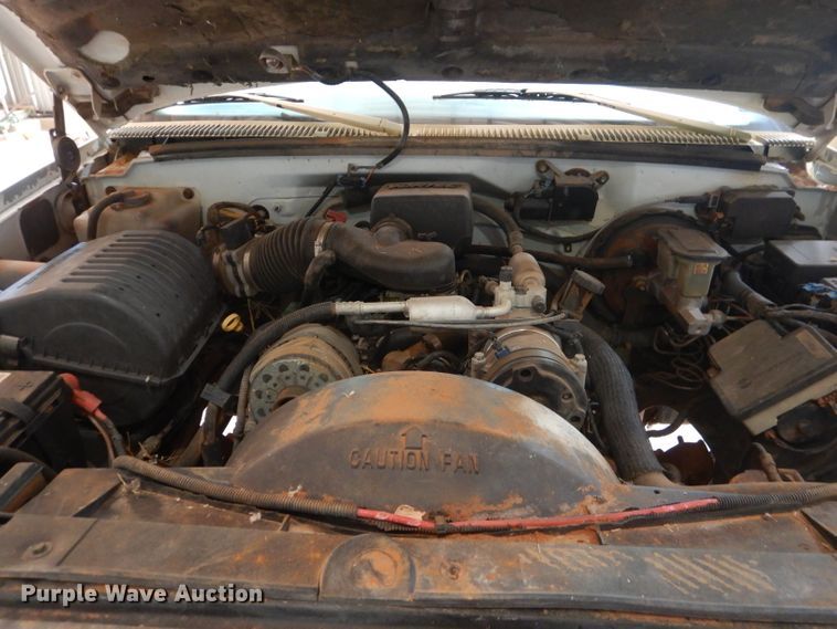 image for item HC9167 1997 Chevrolet Suburban  SUV