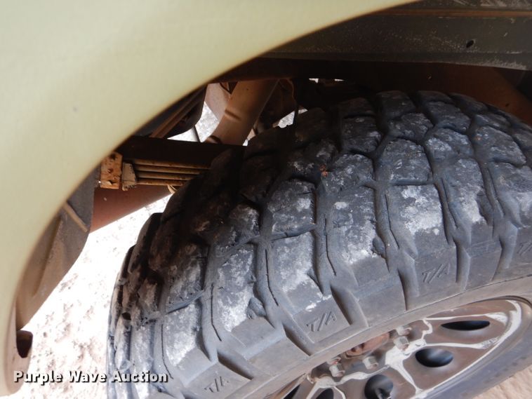 image for item HC9167 1997 Chevrolet Suburban  SUV