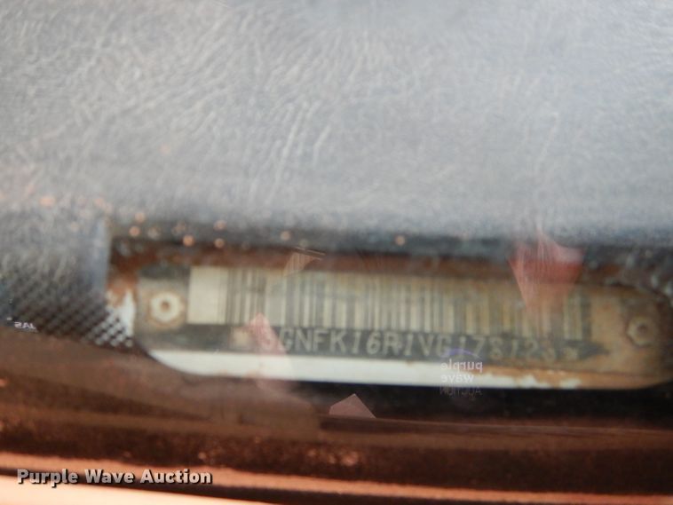 image for item HC9167 1997 Chevrolet Suburban  SUV