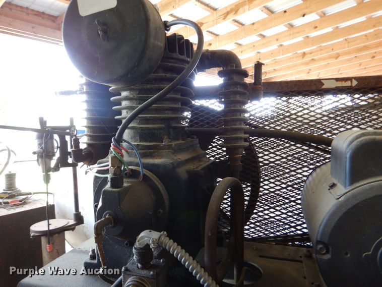 image for item HC9251 Industrial Air B51V84-M-E  air compressor