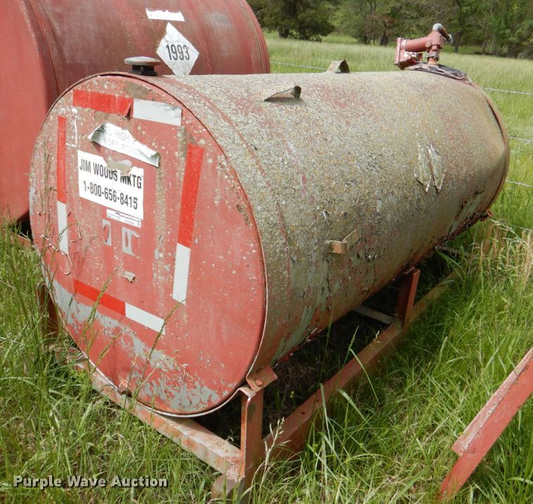 image for item HC9268 Fuel tank and pump