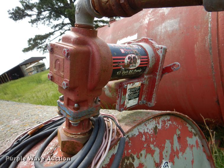 image for item HC9268 Fuel tank and pump