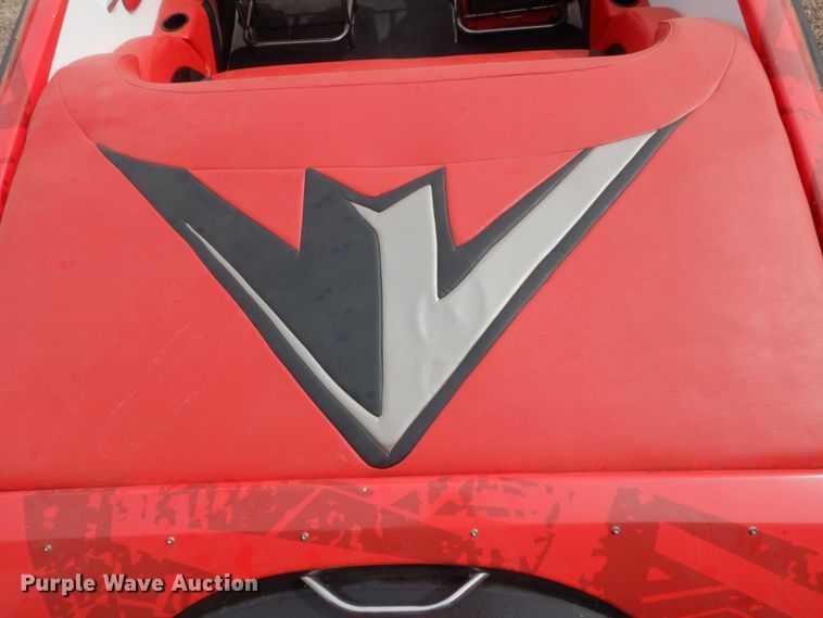 image for item HE9579 1997 Baja Outlaw  boat