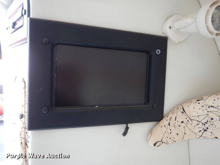 image for item HE9579 1997 Baja Outlaw  boat