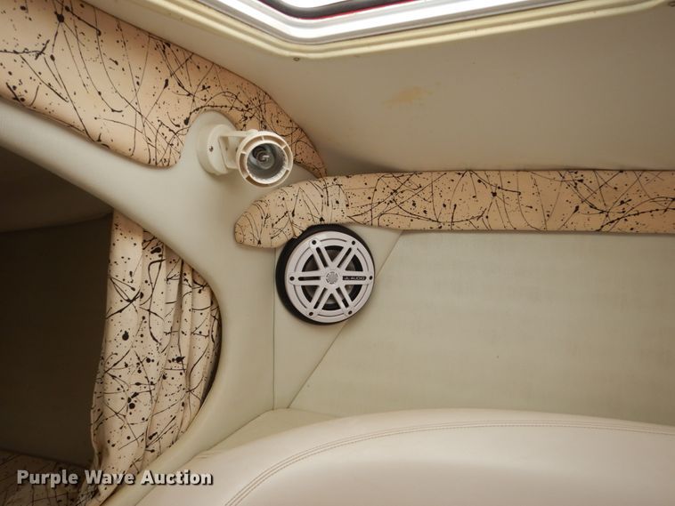 image for item HE9579 1997 Baja Outlaw  boat