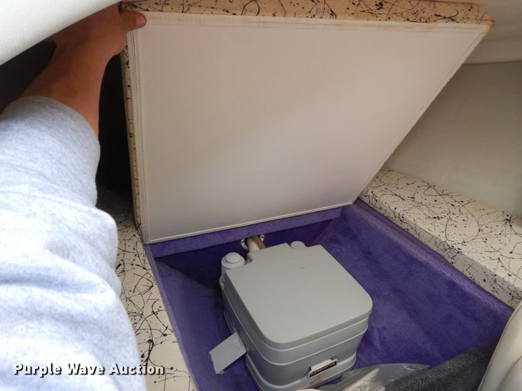 image for item HE9579 1997 Baja Outlaw  boat