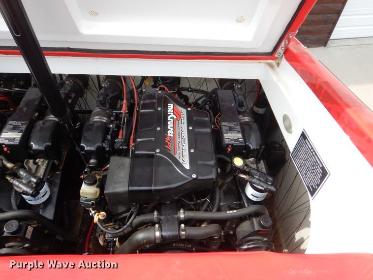 image for item HE9579 1997 Baja Outlaw  boat