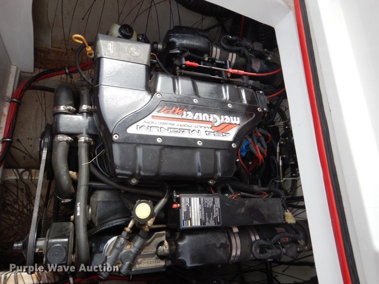 image for item HE9579 1997 Baja Outlaw  boat