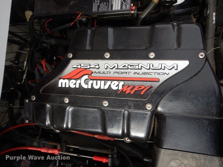 image for item HE9579 1997 Baja Outlaw  boat