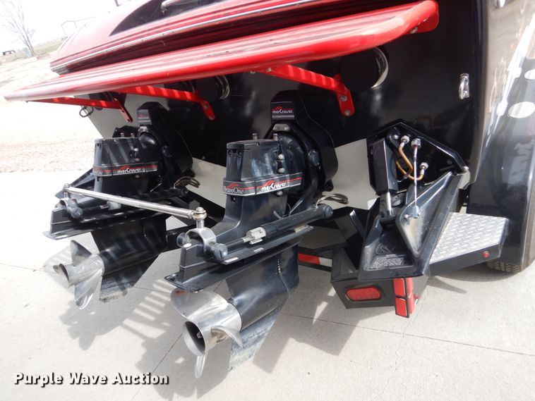 image for item HE9579 1997 Baja Outlaw  boat