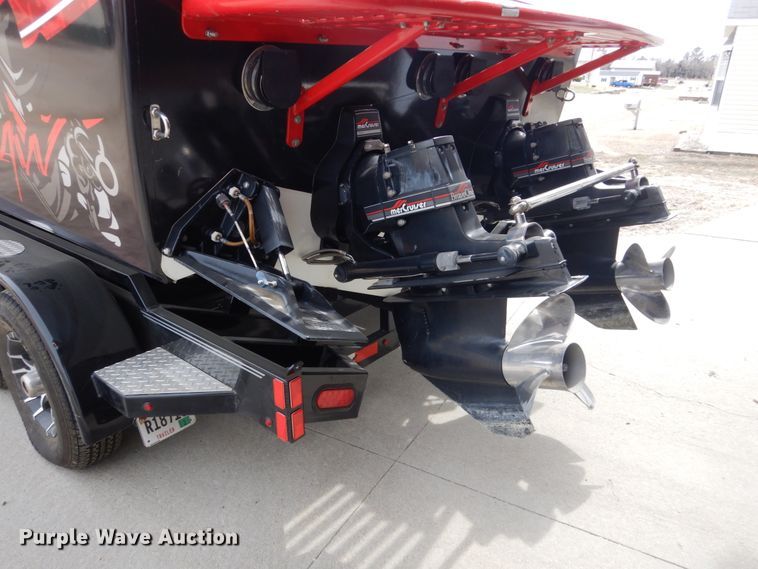 image for item HE9579 1997 Baja Outlaw  boat