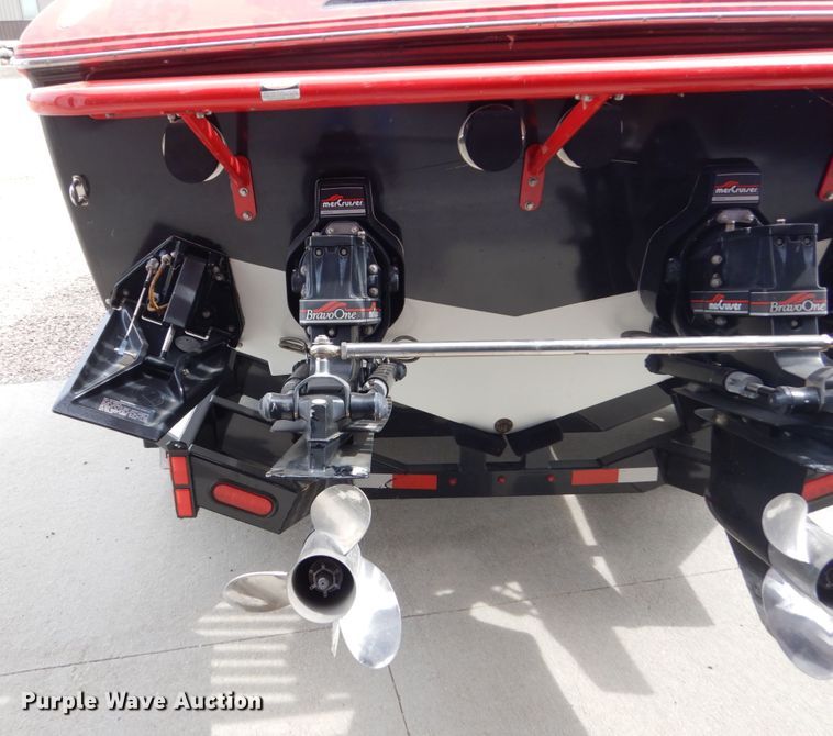 image for item HE9579 1997 Baja Outlaw  boat