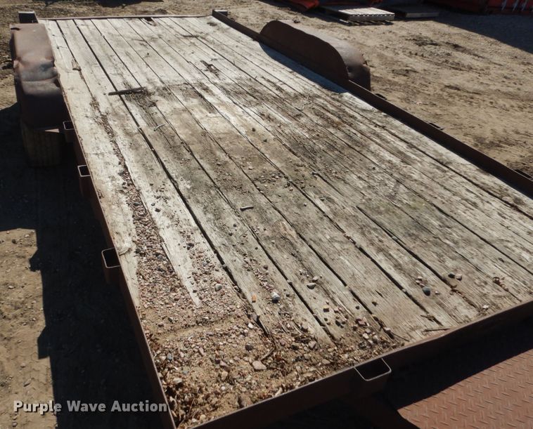 image for item HE9689 1996 Master  utility trailer