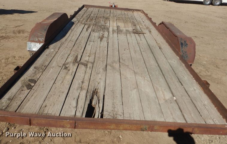 image for item HE9689 1996 Master  utility trailer