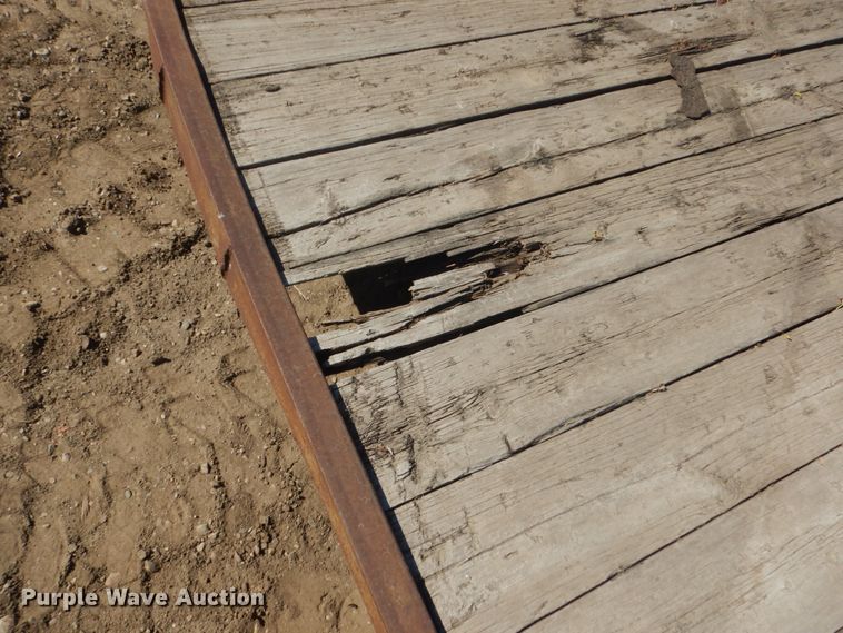 image for item HE9689 1996 Master  utility trailer