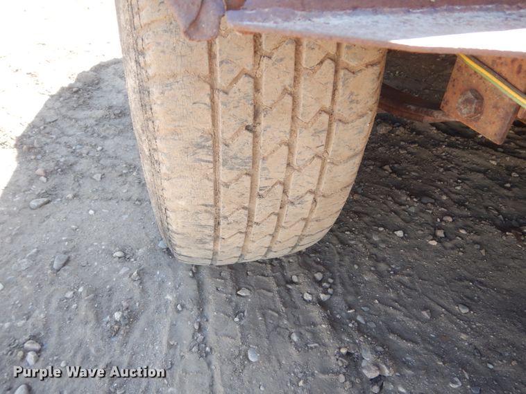 image for item HE9689 1996 Master  utility trailer