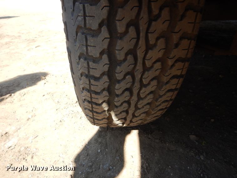 image for item HE9689 1996 Master  utility trailer