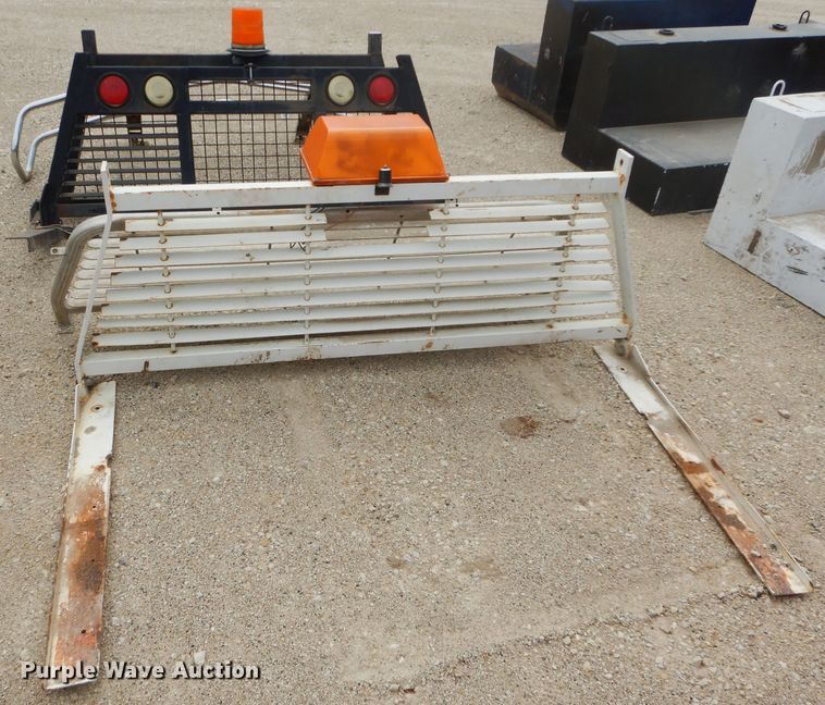 image for item HF9205 (4) headache racks