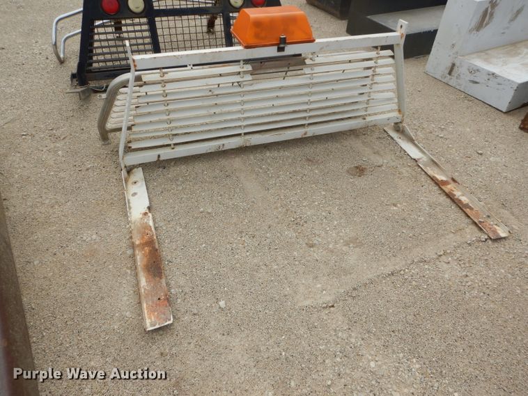 image for item HF9205 (4) headache racks