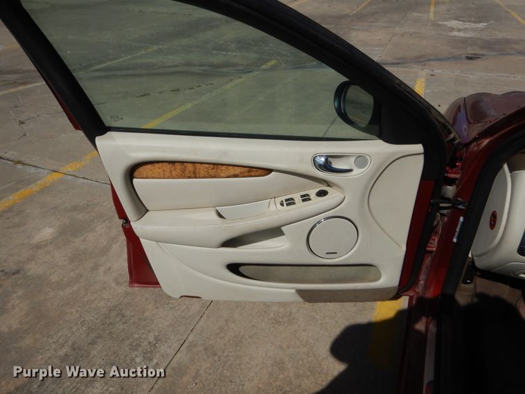 image for item HG9731 2004 Jaguar X-Type