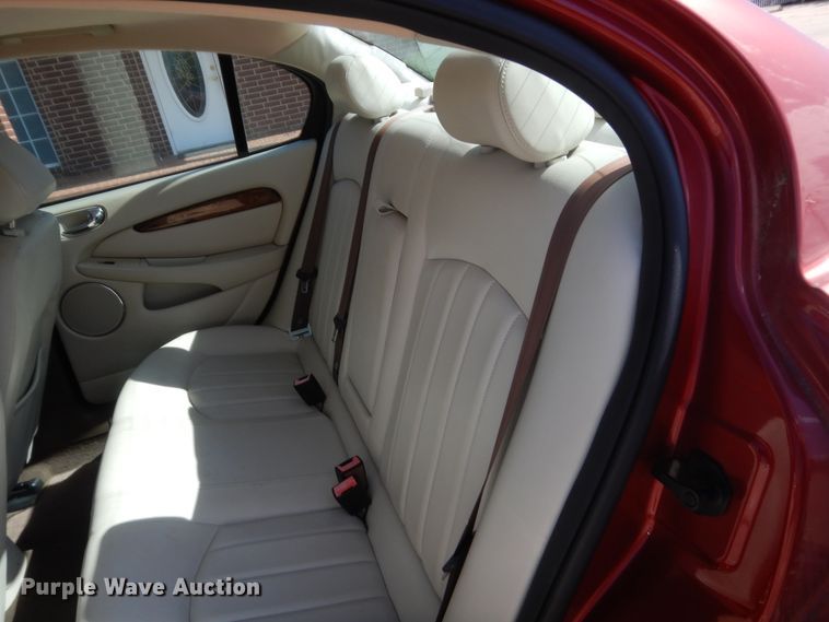 image for item HG9731 2004 Jaguar X-Type