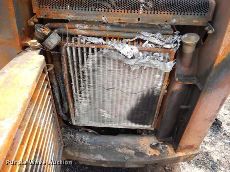 image for item HL9447 2005 Case 85XT  skid steer loader