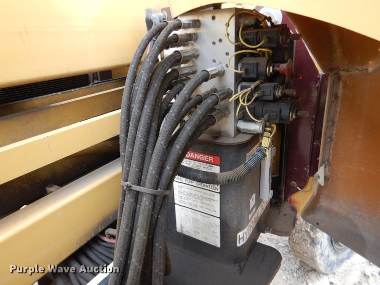 image for item HL9456 1999 Grove AMZ51E  boom lift