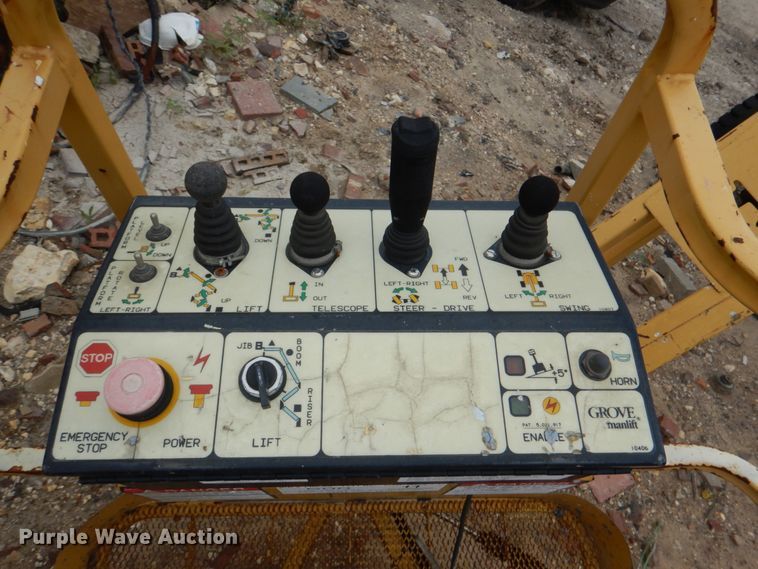 image for item HL9456 1999 Grove AMZ51E  boom lift