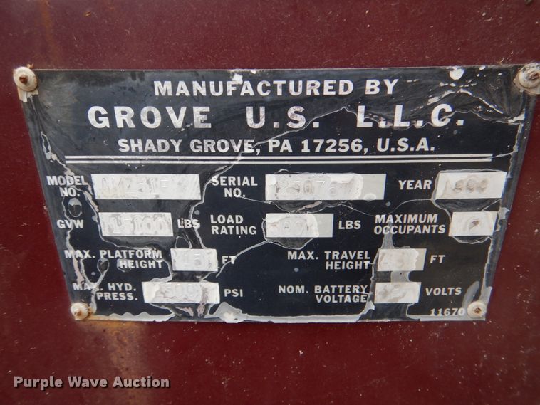 image for item HL9456 1999 Grove AMZ51E  boom lift