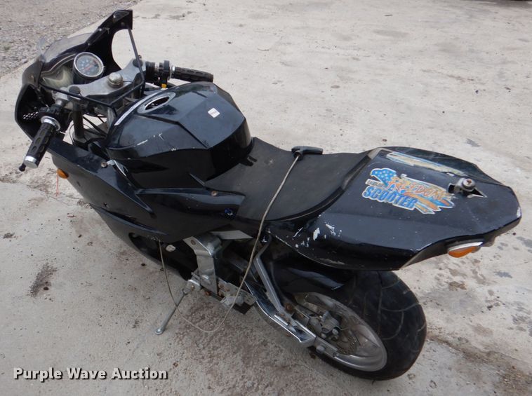 image for item HL9461 Freedom pocket bike