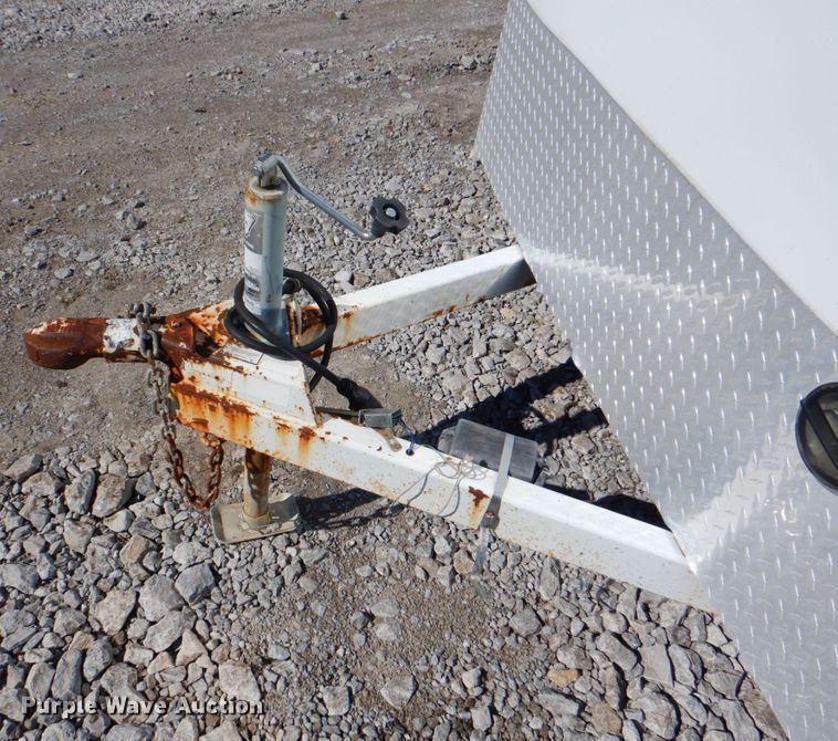 image for item HX9235 2013 Contract Manufacuring CMC5240  enclosed cargo trailer