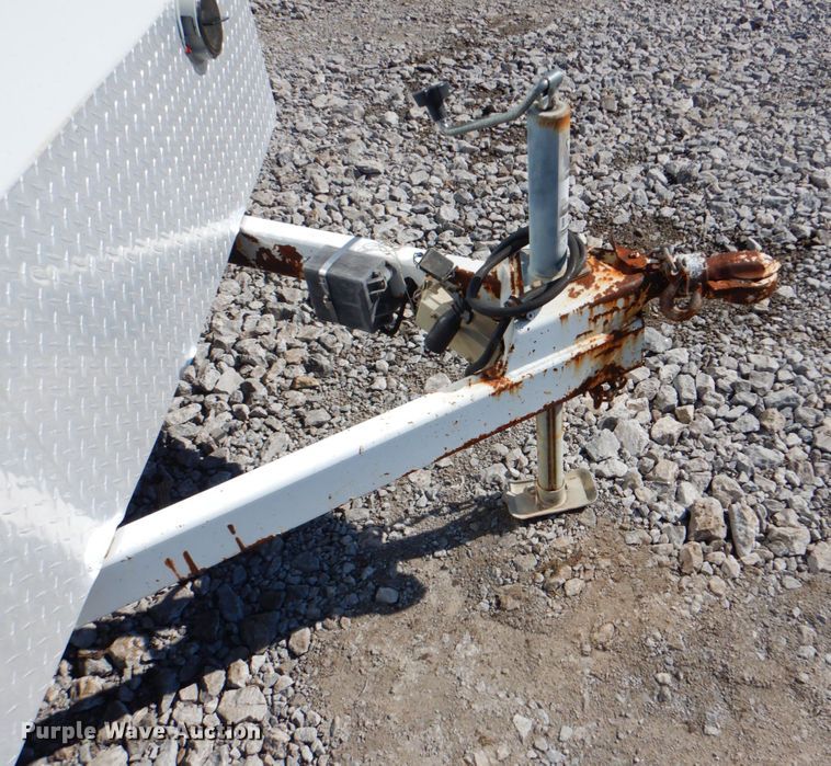 image for item HX9235 2013 Contract Manufacuring CMC5240  enclosed cargo trailer