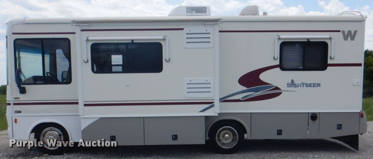 image for item HX9249 2002 Winnebago Sightseer  RV