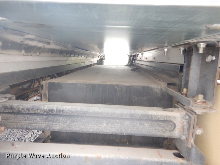 image for item HX9249 2002 Winnebago Sightseer  RV