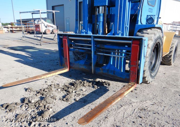 image for item IA9746 2006 Omega-lift 2215-8  forklift