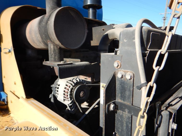 image for item IA9746 2006 Omega-lift 2215-8  forklift