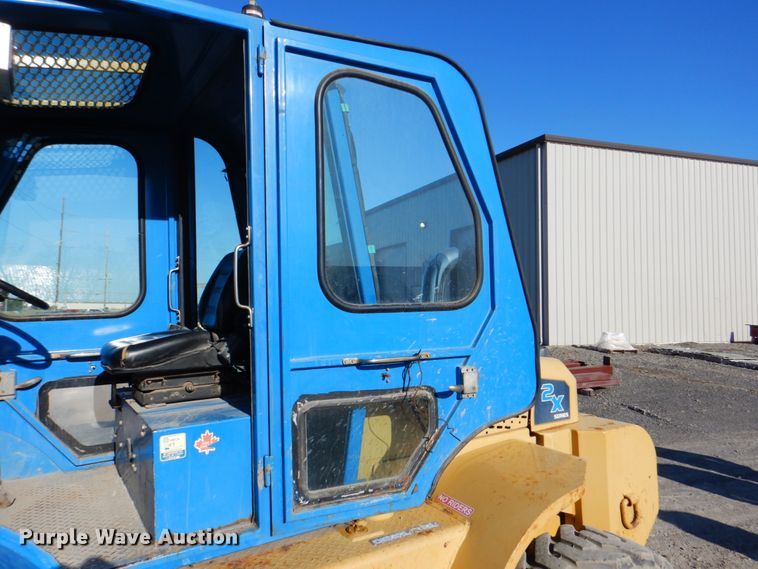 image for item IA9746 2006 Omega-lift 2215-8  forklift