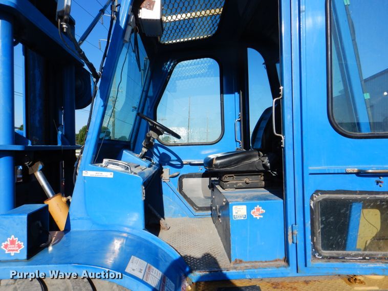 image for item IA9746 2006 Omega-lift 2215-8  forklift