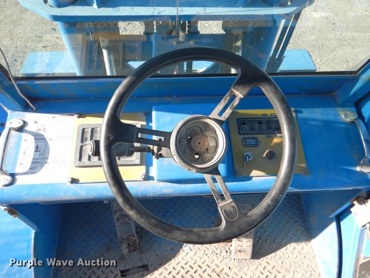 image for item IA9746 2006 Omega-lift 2215-8  forklift