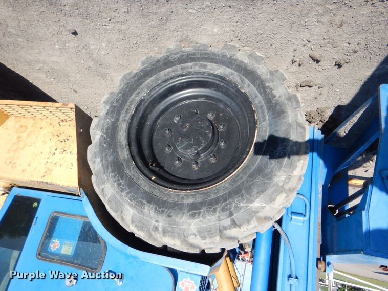 image for item IA9746 2006 Omega-lift 2215-8  forklift