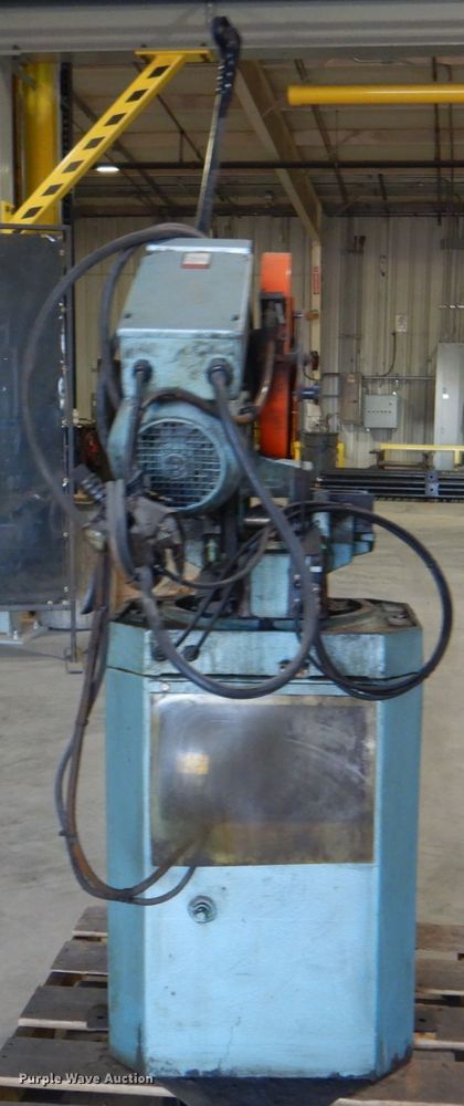 image for item IA9751 2007 Scotchman 350LT/PK  cut-off saw
